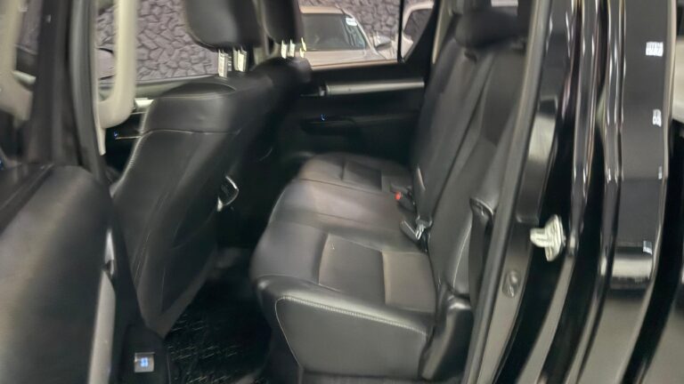 WhatsApp Image 2025-10-28 at 17.36.25 (3)