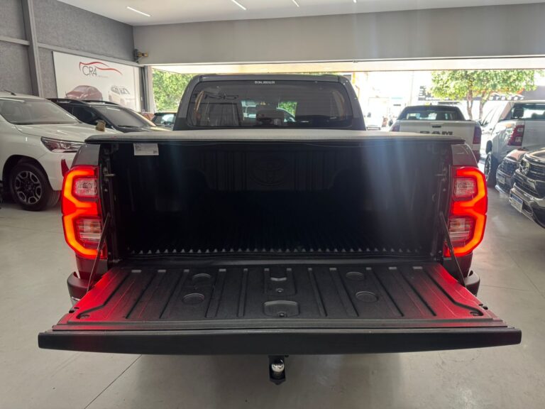 WhatsApp Image 2025-11-05 at 10.33.36 (1)