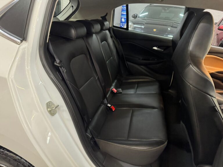 WhatsApp Image 2025-11-11 at 15.54.52