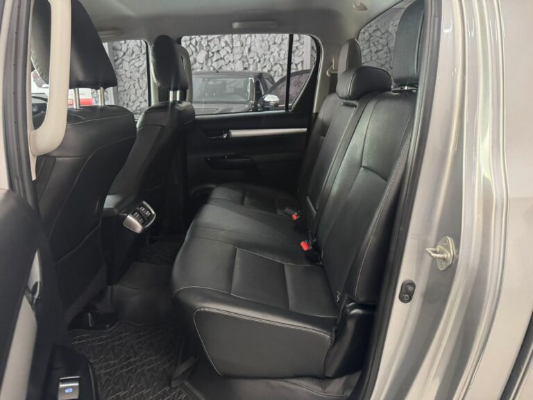 WhatsApp Image 2025-11-12 at 13.22.42