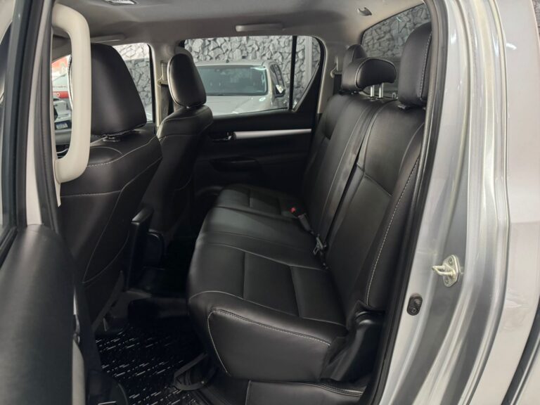 WhatsApp Image 2025-11-14 at 13.36.30 (1)