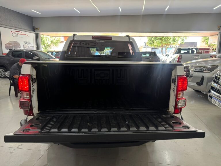 WhatsApp Image 2025-11-14 at 16.47.27 (1)