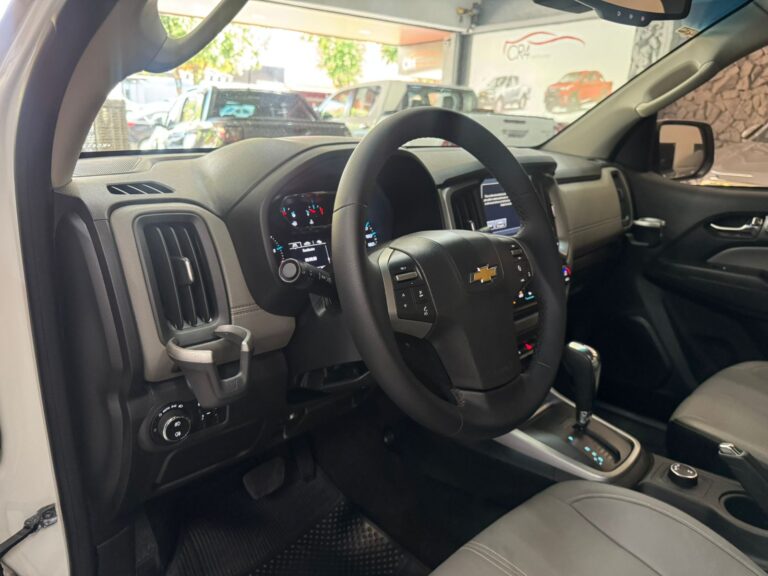 WhatsApp Image 2025-11-14 at 16.47.28 (1)