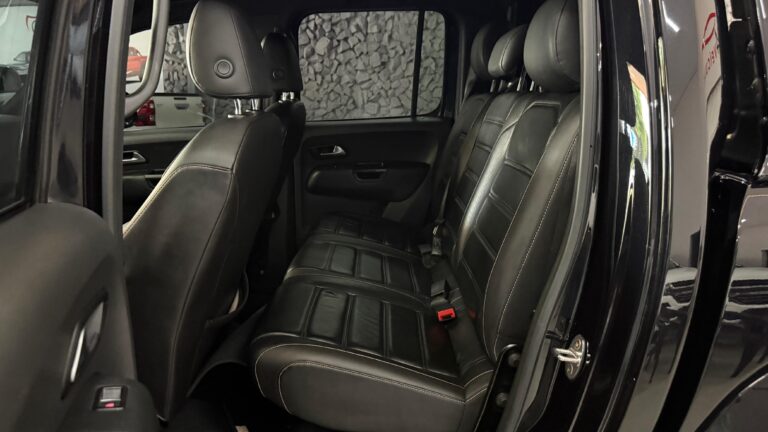 WhatsApp Image 2025-11-19 at 09.00.01