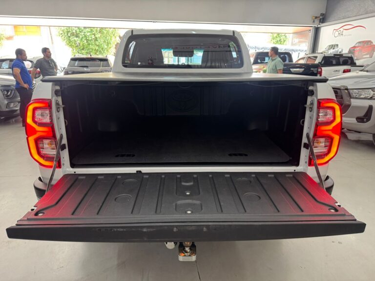 WhatsApp Image 2025-11-28 at 13.06.53 (1)