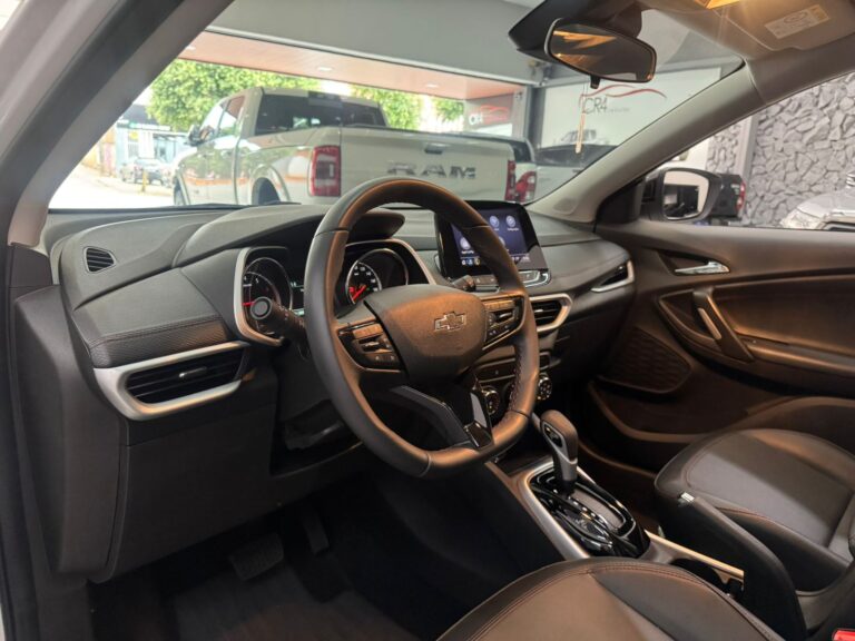 WhatsApp Image 2025-12-03 at 08.39.40 (1)