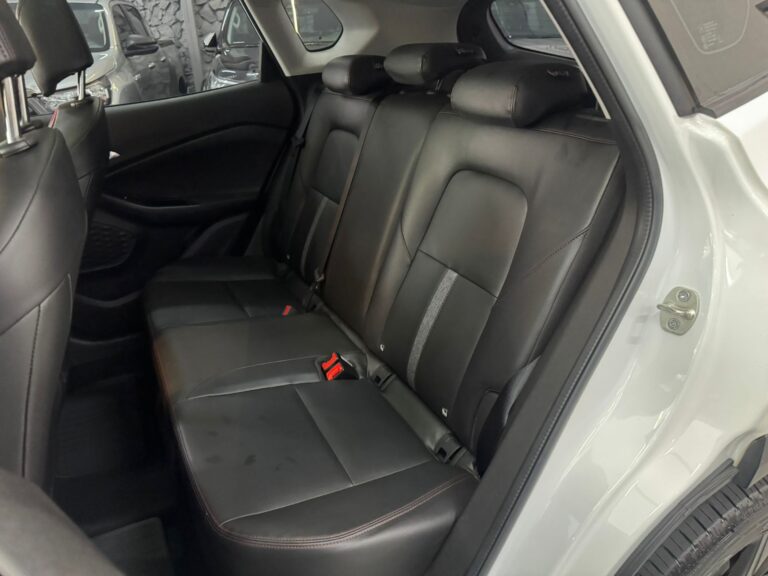 WhatsApp Image 2025-12-03 at 08.39.40