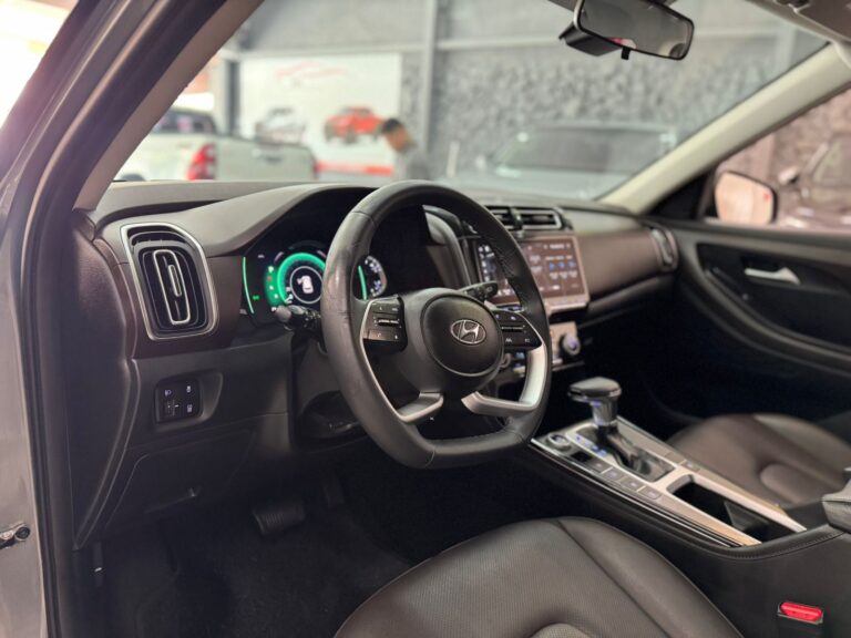 WhatsApp Image 2025-12-03 at 10.33.04 (1)