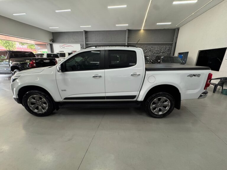 WhatsApp Image 2025-12-04 at 14.18.33 (1)