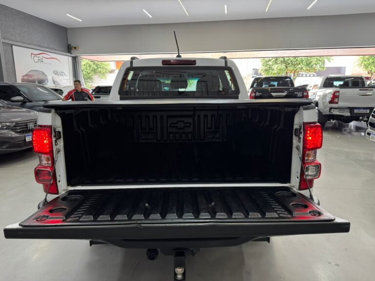 WhatsApp Image 2025-12-04 at 14.18.35 (2)