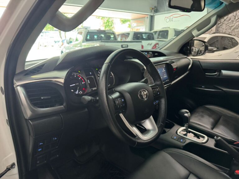 WhatsApp Image 2025-12-05 at 15.59.45 (2) - Copia