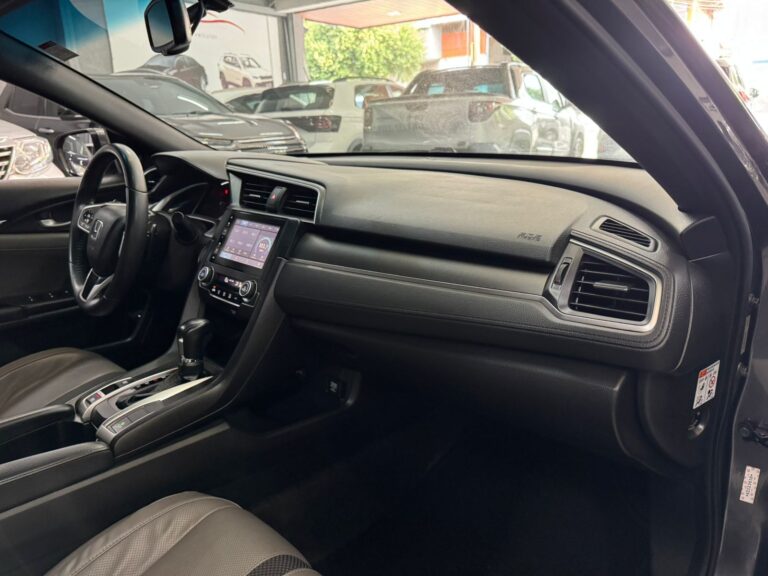 WhatsApp Image 2025-12-18 at 17.10.43 (1)